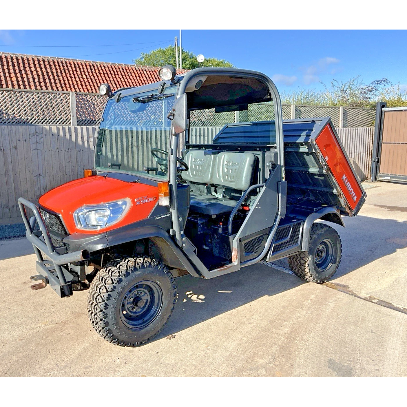 2017 ROAD LEGAL KUBOTA RTV X900 UTILITY VEHICLE